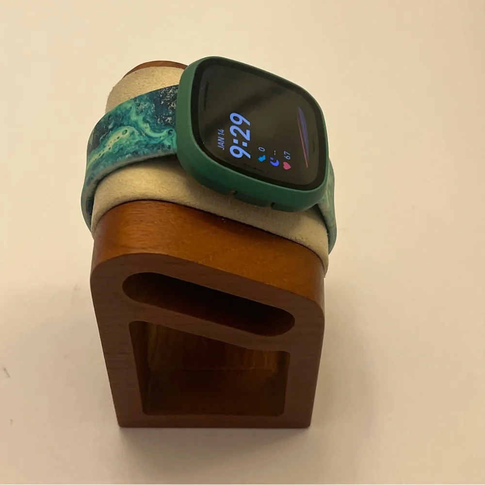 Fitbit Sense Advanced (protective‎ case, tested, Charger)